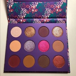 Colourpop eyeshadow pallet
